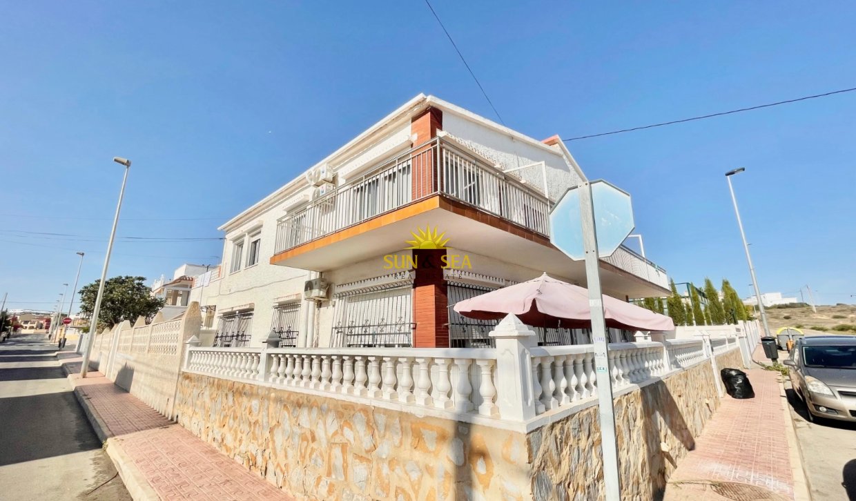 Location à long terme - Appartement - Torrevieja - Torre del moro