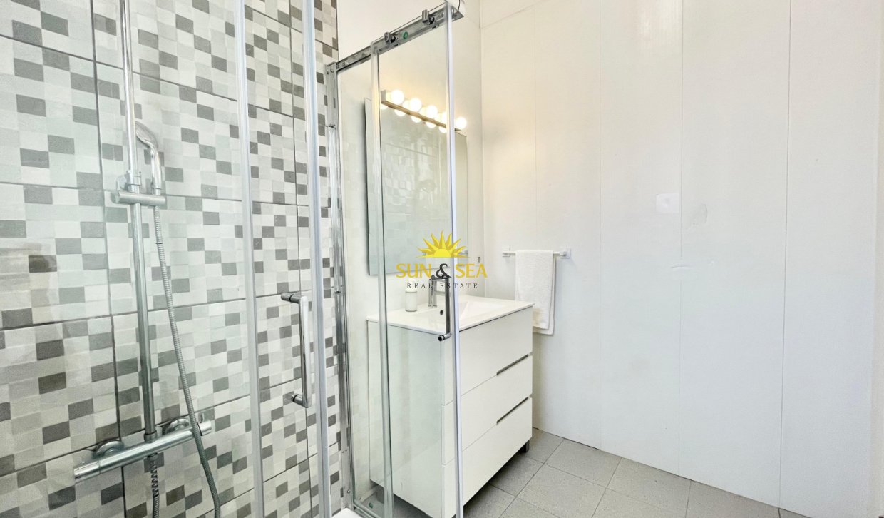 Location à long terme - Appartement - Torrevieja - Torre del moro