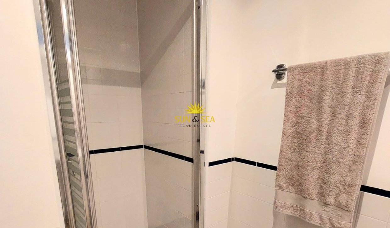 Alquiler a largo plazo - Apartamento - Orihuela Costa