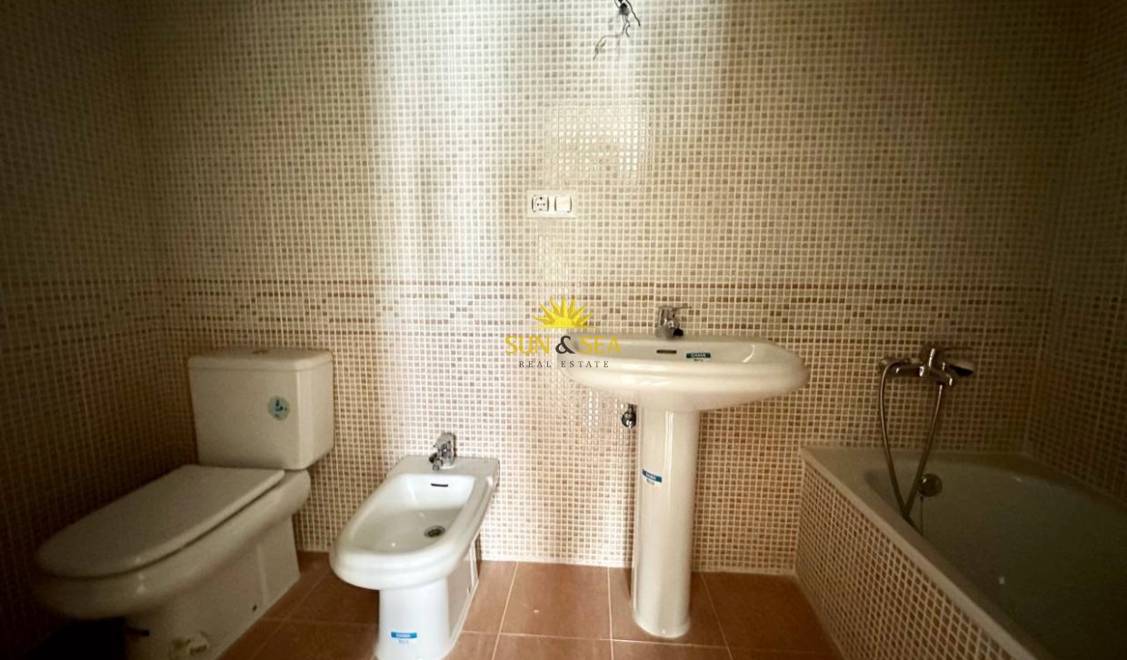 Long Term Rental - Penthouse - Torrevieja - Centro