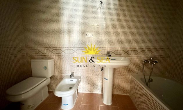 Long Term Rental - Penthouse - Torrevieja - Centro