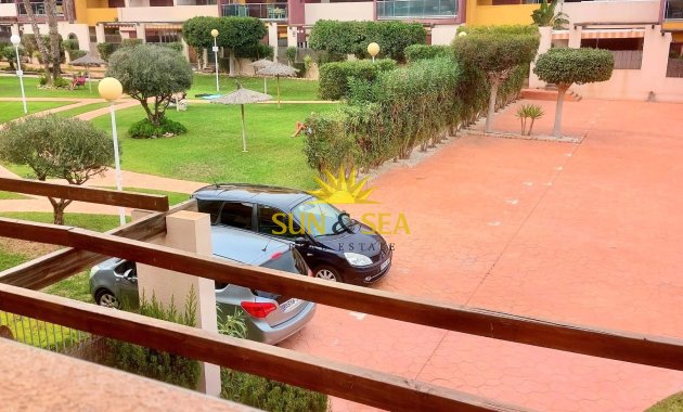 Alquiler a largo plazo - Apartamento - Orihuela Costa