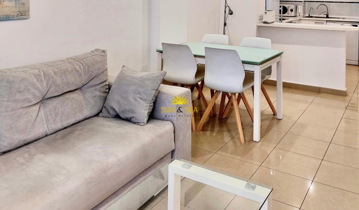 Alquiler a largo plazo - Apartamento - Orihuela Costa
