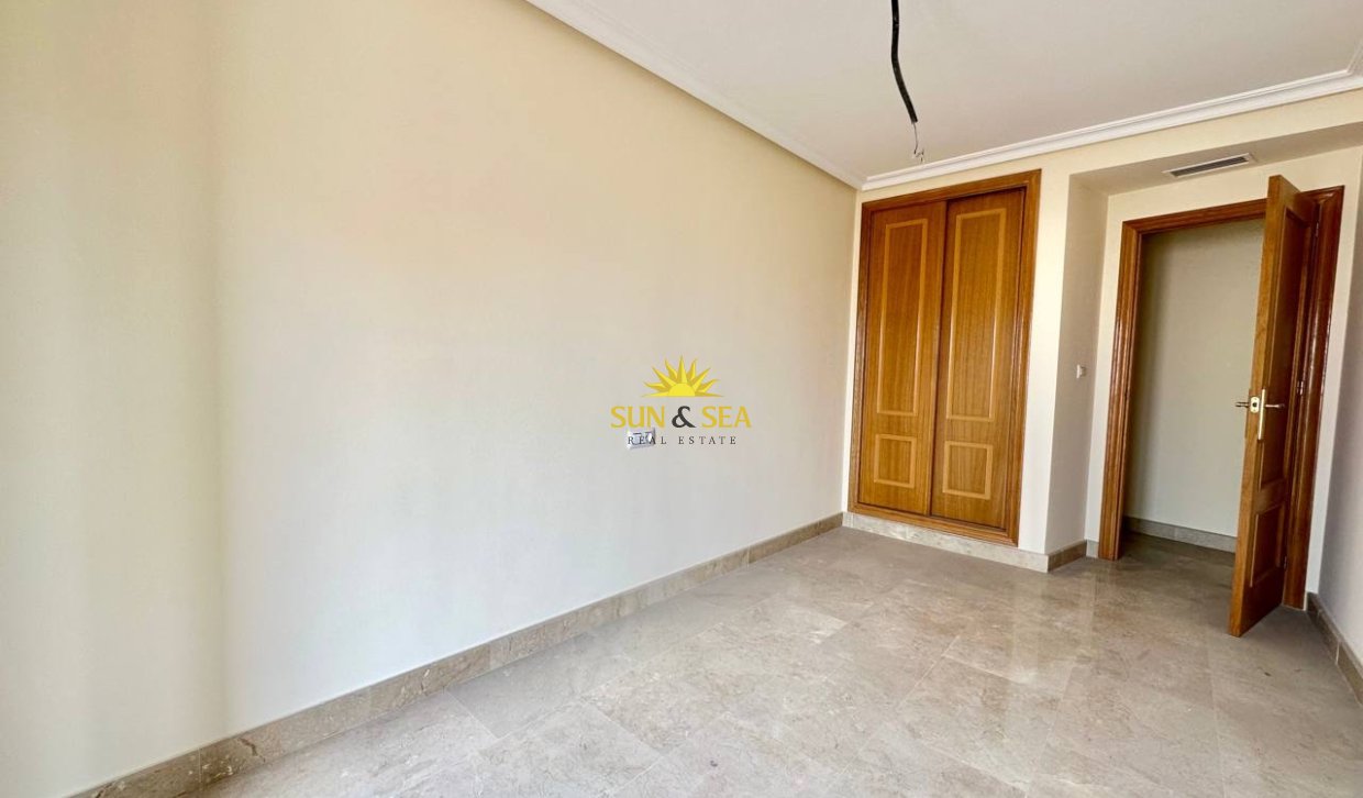 Long Term Rental - Penthouse - Torrevieja - Centro