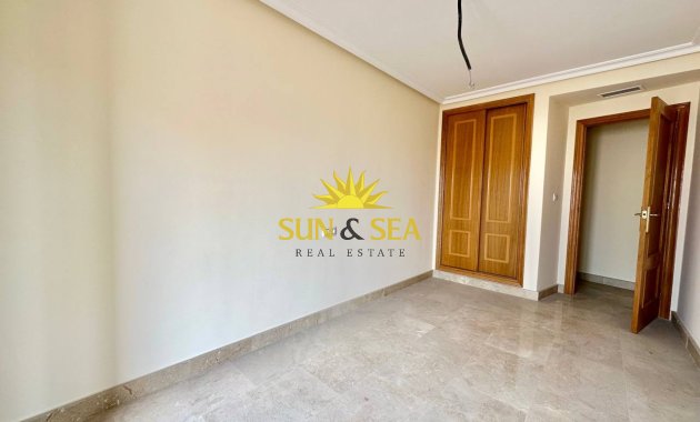 Long Term Rental - Penthouse - Torrevieja - Centro
