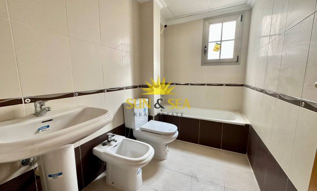 Long Term Rental - Penthouse - Torrevieja - Centro