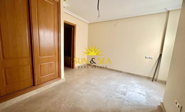 Long Term Rental - Penthouse - Torrevieja - Centro