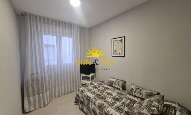 Reventa - Apartamento - Torrevieja - Playa de El Cura