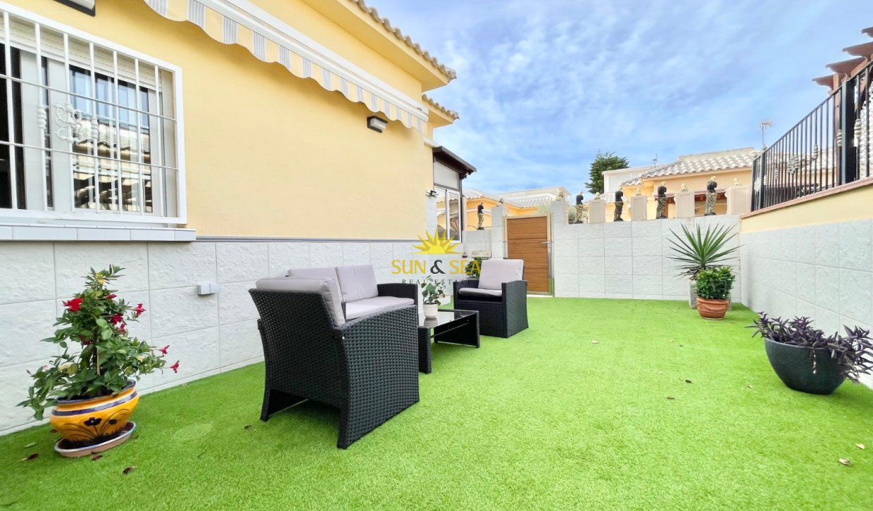Long Term Rental - Villa - Torrevieja - La siesta