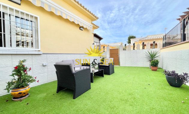 Long Term Rental - Villa - Torrevieja - La siesta