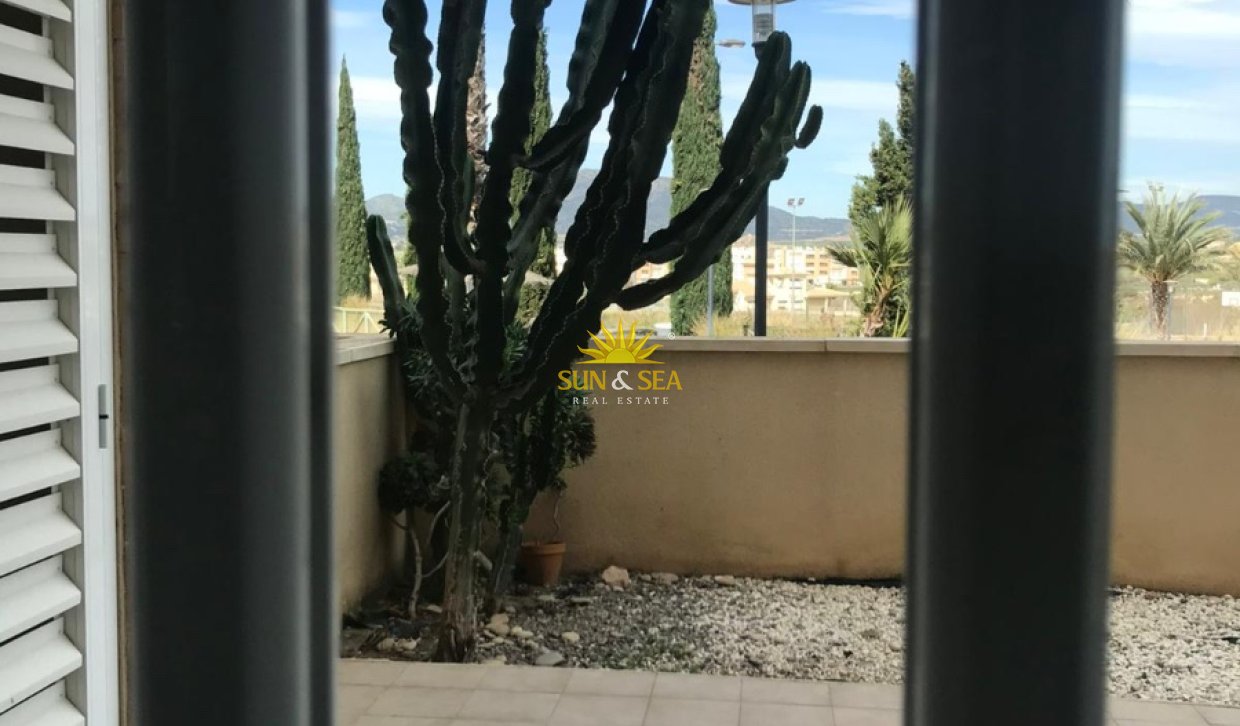 Langfristige Vermietung - Wohnung - 