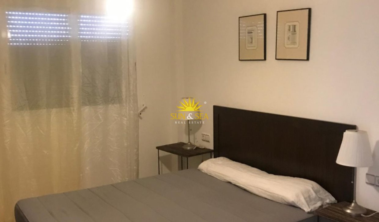 Langfristige Vermietung - Wohnung - 