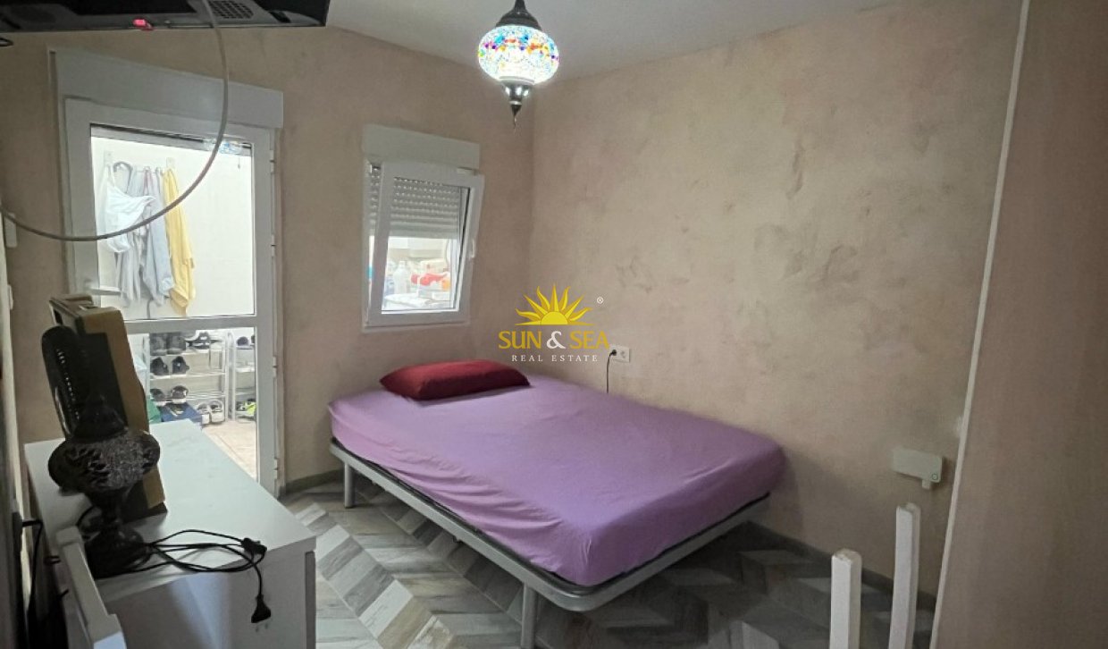 Herverkoop - Villa - Torrevieja - torrevieja