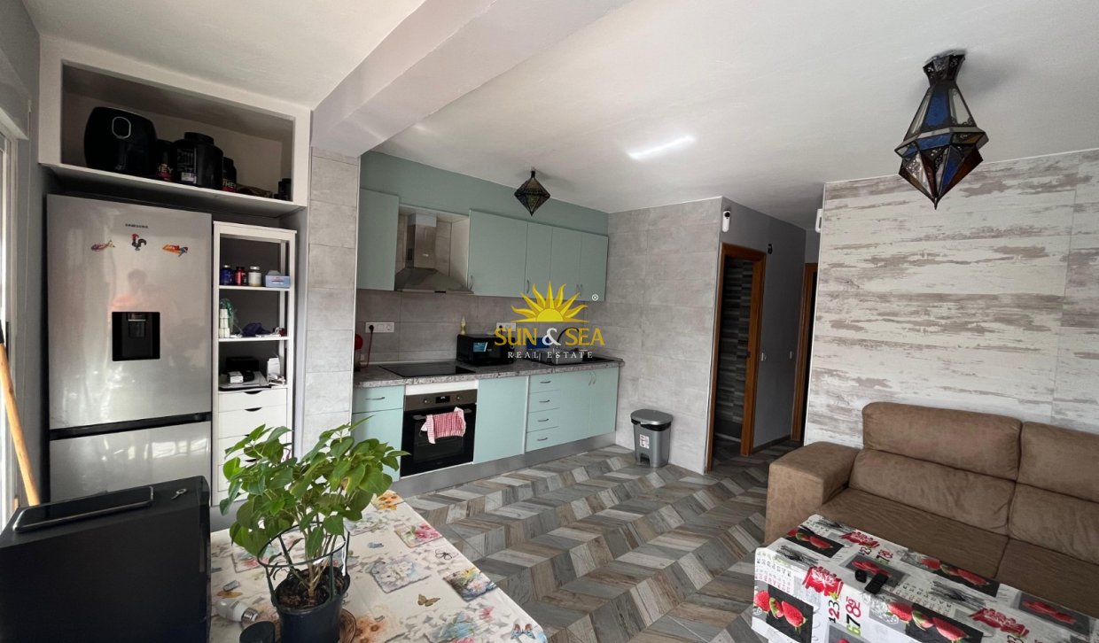 Herverkoop - Villa - Torrevieja - torrevieja