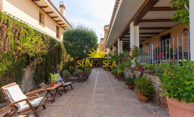 Resale - Villa - Torrevieja - La veleta