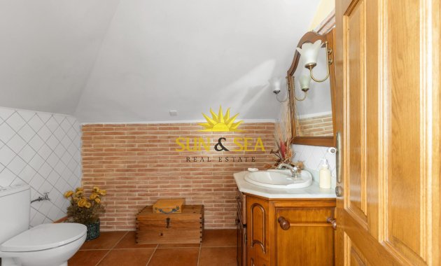 Resale - Villa - Torrevieja - La veleta