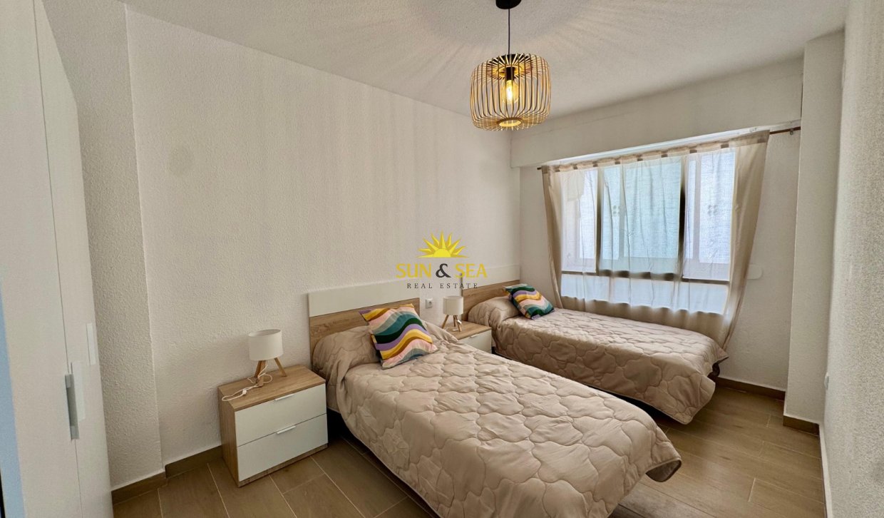 Long Term Rental - Apartment - Torrevieja - Playa de los Locos