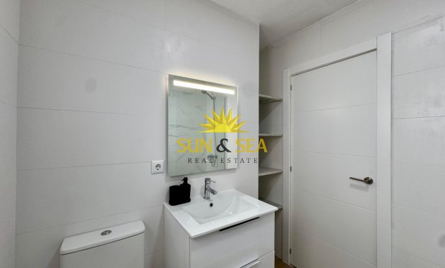 Long Term Rental - Apartment - Torrevieja - Playa de los Locos