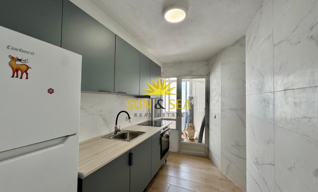 Long Term Rental - Apartment - Torrevieja - Playa de los Locos
