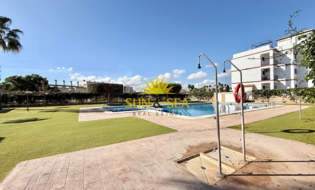 Resale - Ground Floor - Orihuela Costa - Punta Prima