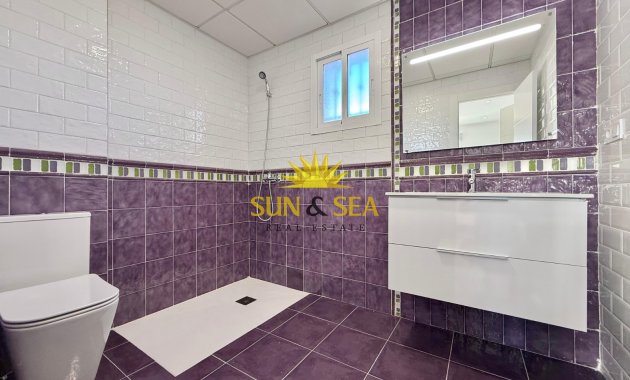 Resale - Ground Floor - Orihuela Costa - Punta Prima