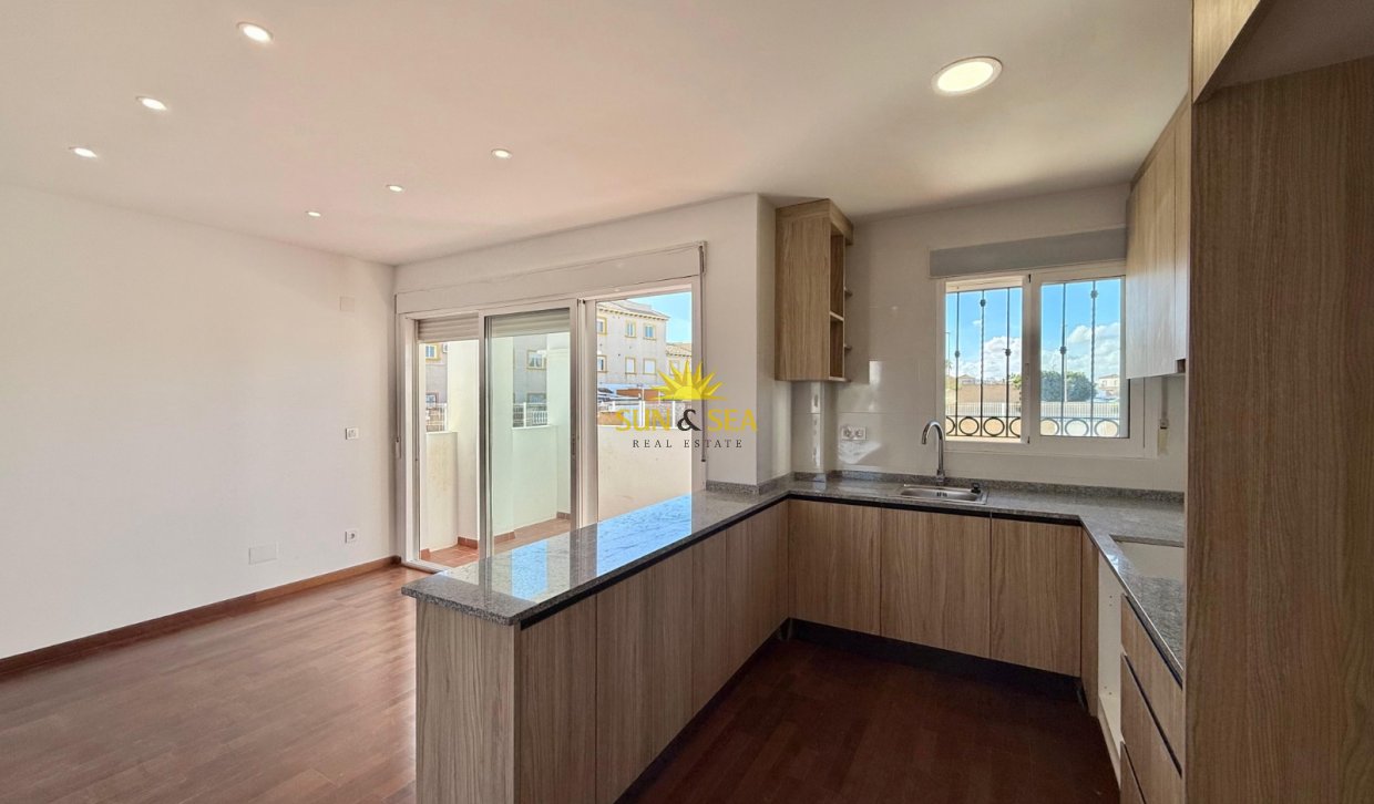 Resale - Ground Floor - Orihuela Costa - Punta Prima