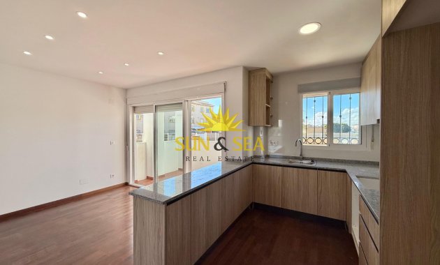 Resale - Ground Floor - Orihuela Costa - Punta Prima