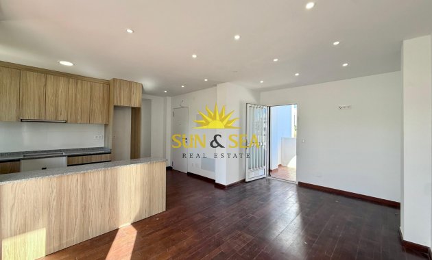 Resale - Ground Floor - Orihuela Costa - Punta Prima