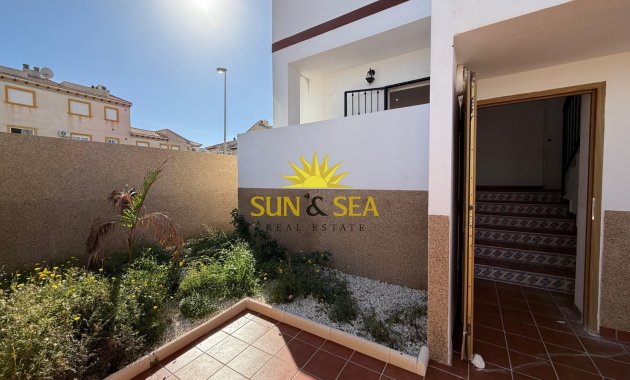 Resale - Apartment - Orihuela Costa - Punta Prima