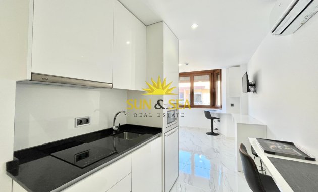 Long Term Rental - Apartment - Torrevieja - Centro
