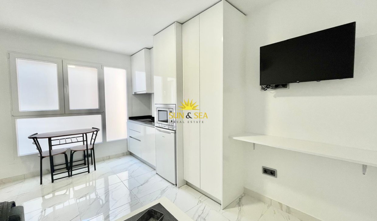 Long Term Rental - Apartment - Torrevieja - Centro