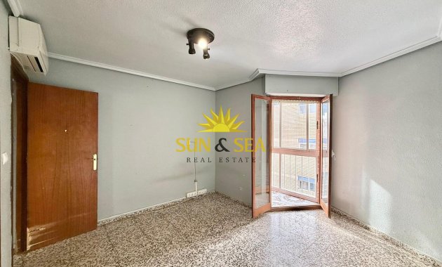 Reventa - Apartamento - Torrevieja - Acequion