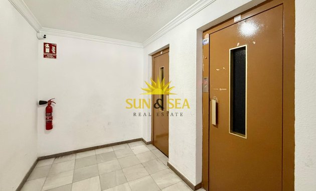 Reventa - Apartamento - Torrevieja - Acequion