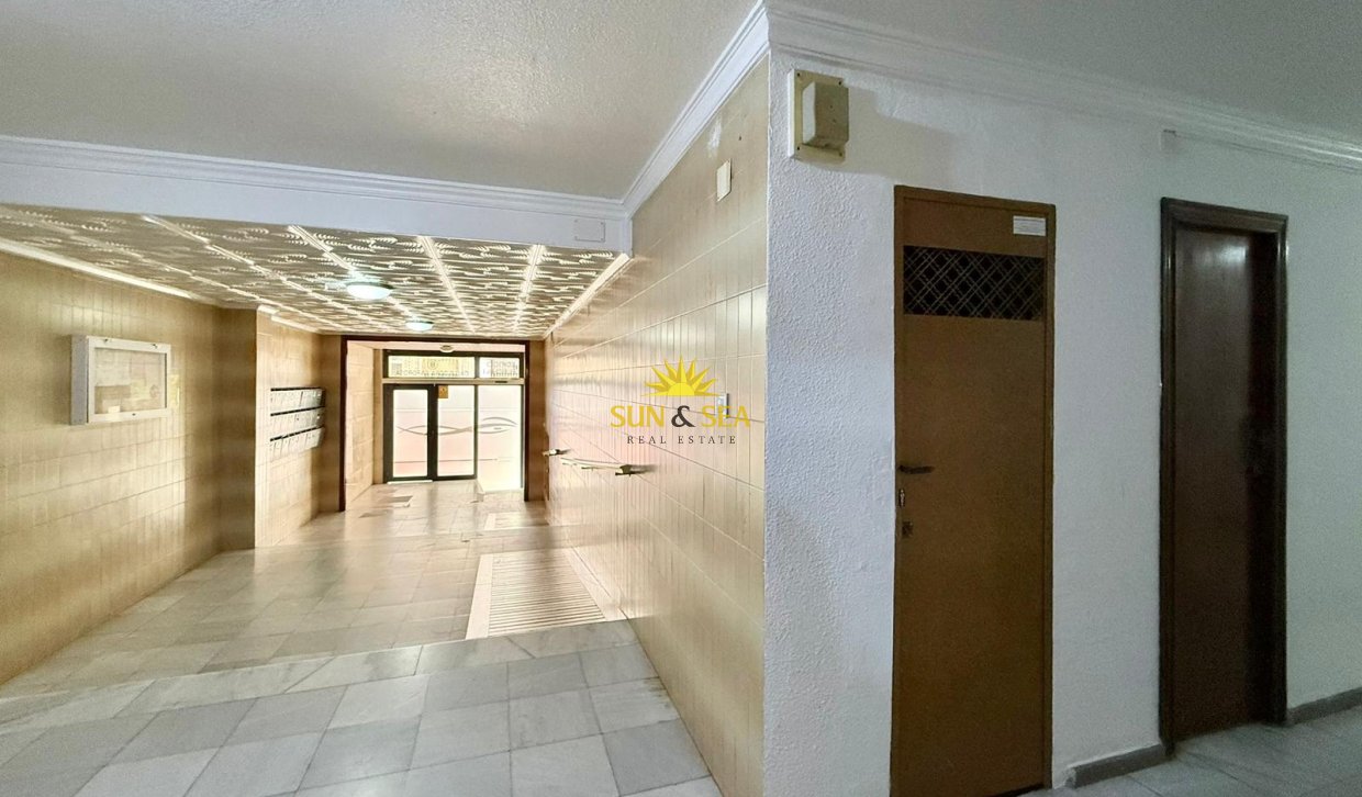 Reventa - Apartamento - Torrevieja - Acequion