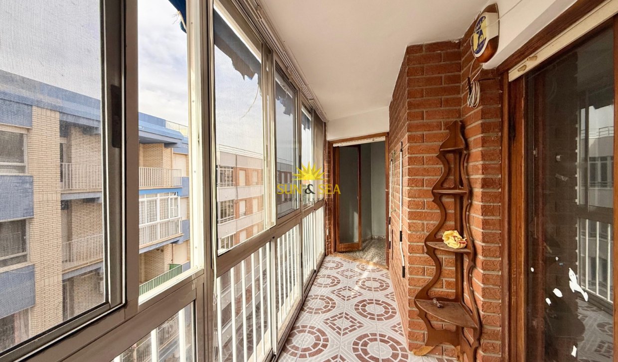 Reventa - Apartamento - Torrevieja - Acequion