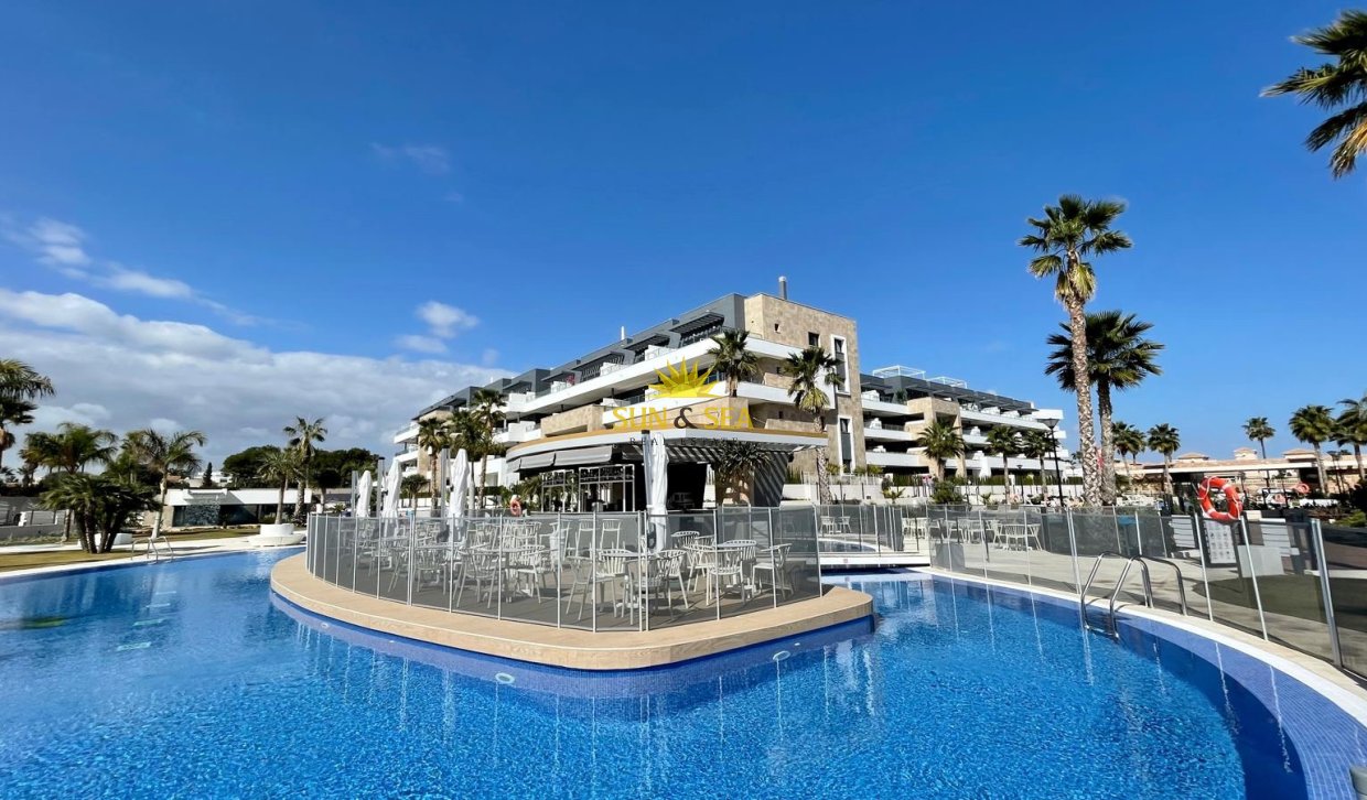 Location à long terme - Penthouse Penthouse - Orihuela Costa - Playa Flamenca