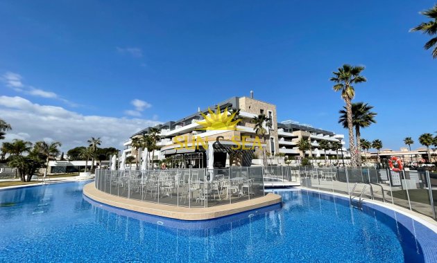 Location à long terme - Penthouse Penthouse - Orihuela Costa - Playa Flamenca