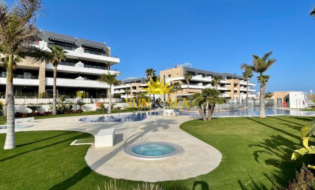 Location à long terme - Penthouse Penthouse - Orihuela Costa - Playa Flamenca
