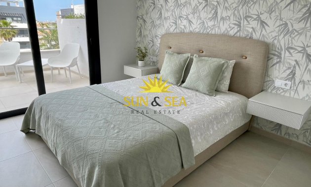 Location à long terme - Penthouse Penthouse - Orihuela Costa - Playa Flamenca