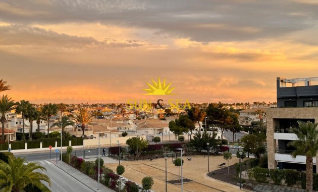 Location à long terme - Penthouse Penthouse - Orihuela Costa - Playa Flamenca