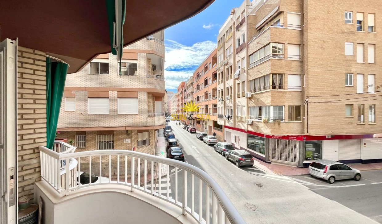 Reventa - Apartamento - Torrevieja - Playa de El Cura