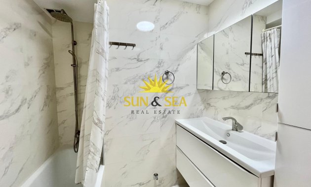 Reventa - Apartamento - Torrevieja - Playa de El Cura