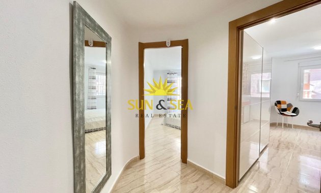 Reventa - Apartamento - Torrevieja - Playa de El Cura