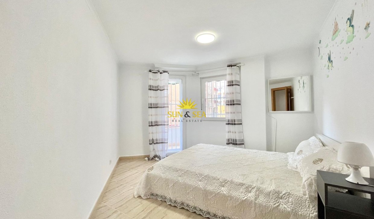 Reventa - Apartamento - Torrevieja - Playa de El Cura
