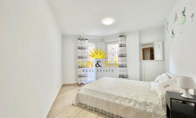 Reventa - Apartamento - Torrevieja - Playa de El Cura