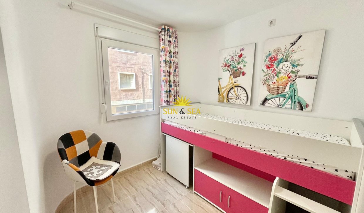 Reventa - Apartamento - Torrevieja - Playa de El Cura