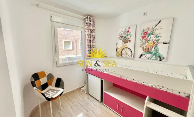 Reventa - Apartamento - Torrevieja - Playa de El Cura