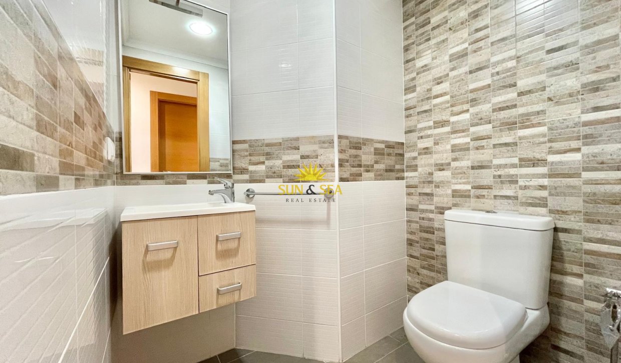 Reventa - Apartamento - Torrevieja - Playa de El Cura