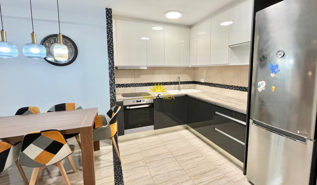Reventa - Apartamento - Torrevieja - Playa de El Cura