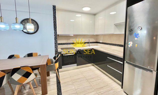 Reventa - Apartamento - Torrevieja - Playa de El Cura
